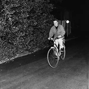 Actress Katharine Hepburn setting off for home from Ardmore Studios at Bray, Ireland