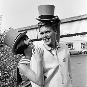 Amanda Barrie and Billy Fury on the set of "I ve Gotta Horse"