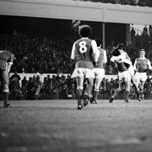 Arsenal v. Brighton and Hove Albion. November 1980 LF05-05-043 Football Division