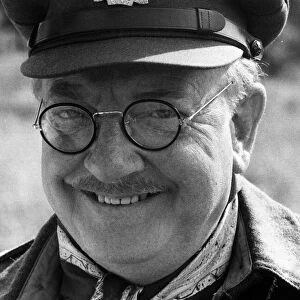 Arthur Lowe who plays Captain Mannering in the BBC Series Dad
