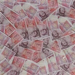 Banknotes Money 10 ten pounds British Currency Mirrorpix LAFRSSAPR05 2104