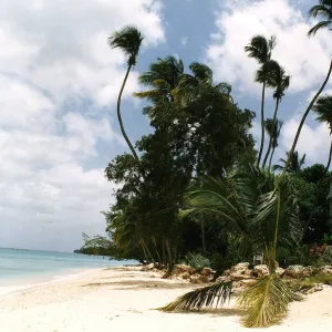 Barbados villa which comedian Bob Monkhouse has just had built as gift for his wife