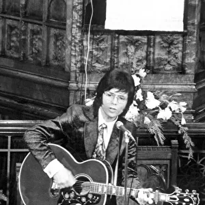 Cliff Richard took part in a service at Queens Road Baptist Church