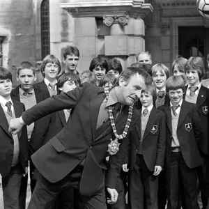 Deramore School Pupils Visit Belfast City Hall. On the ball with pupils of Deramore