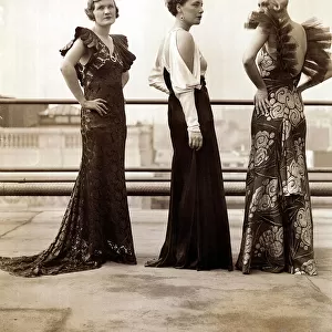 Fashion 1930s Models Wearing long evening dresses September 1933 1930s