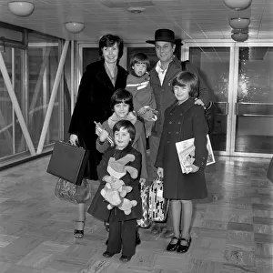 Film Actor Tony Curtis and wife Lesley and Children. Back Row L / R Mrs