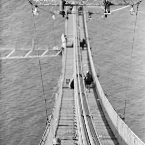 The Forth Road Bridge is a suspension bridge, unlike the cantilever rail bridge