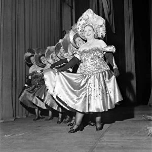 The Glamagons troops of dancers, fat chorus girls. March 1953 D1200