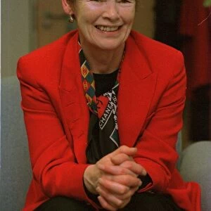 Glenda Jackson Labour MP March 1998 who is Parliamentry Under Secretary at