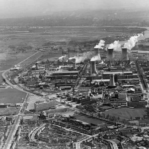 ICI, Billingham. In left foreground can be seen the agricultural division HQ block