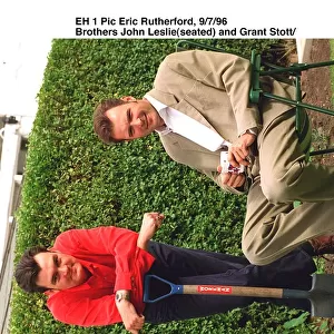 John Leslie TV Presenter and his brother Grant Stott in garden A©mirrorpix