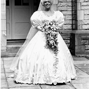 Julie Goodyear Actress in Coronation Street getting married on set in the programme