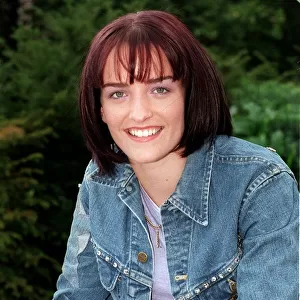Keavy Lynch of Irish pop group B*Witched September 1998