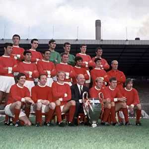 Manchester United Football Team Squad 1968 / 1969. -John Aston George Best