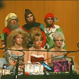 Mari Wilson, (front and centre) singer pictured circa 1982