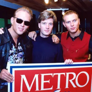 Matt and Luke Goss of Bros at Metro FM Radio. 05 / 03 / 92