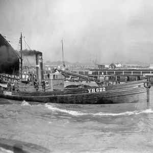 A Yarmouth Herring Boat Print circa 1935 A Yarmouth Herring Boat Print circa 1935