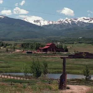 Goldie Hawn's Aspen Ranch Print 1995 Goldie Hawn's Aspen Ranch Print 1995