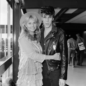 Britt Ekland and Jim McDonnell at Heathrow, 22nd May 1983 Print Britt Ekland and Jim McDonnell at Heathrow, 22nd May 1983 Print
