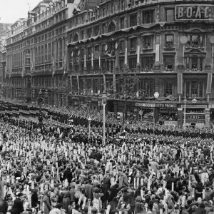 Her Majesty's Coronation Procession Print, 2nd June 1953