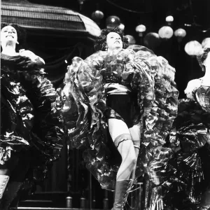 Sarah Brightman in The Merry Widow Can Can Print (01151) Sarah Brightman in The Merry Widow Can Can Print (01151)