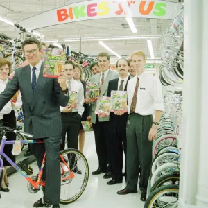 New Toys R Us Shop to open at Teesside Shopping Park, Sandown Way, Stockton on Tees