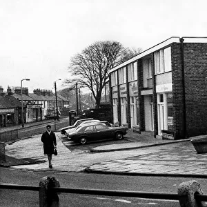 A parade of shops in Whickham, Gateshead. ( Ford Cortina Mk3