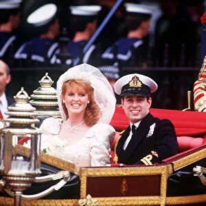Prince Andrew marries Sarah Ferguson
