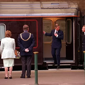 Prince Charles stepping off Royal Train in Edinburgh July 1999 PIC BY IAN TORRANCE