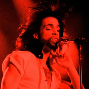 Prince performing on stage at Wembley 22nd June 1990 Nude World Tour *** Local