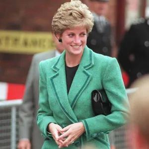 Princess Diana arrives Relate in Walsall, June 1991