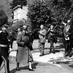 The Queen arrives at the Orangery during her visit to Margam Park. 20th April 1989