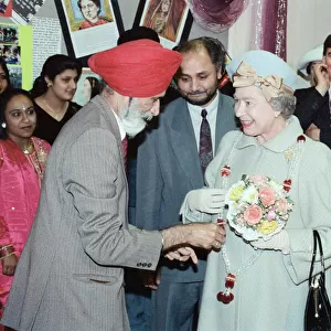 Queen Elizabeth II visits Leicester. 9th December 1993