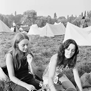 Reading Pop Festival. Teenagers Sharon Edgell, aged 16