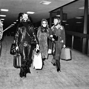 Ringo starr pictured with Lulu and her husband at Heathrow Airport