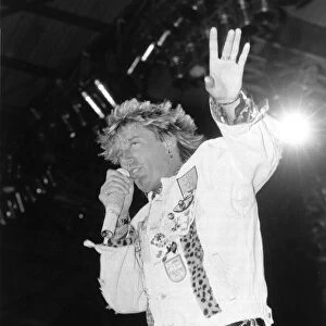 Rod Stewart on stage in his Forties in 1986