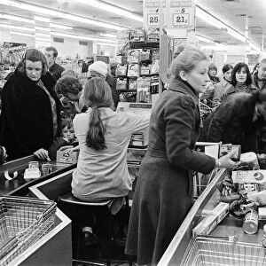 Scenes inside a Tesco supermarket. 5th January 1979