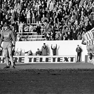 Sheffield Wednesday 3 v. Oldham 0. Division One Football. February 1981 MF01-31-059