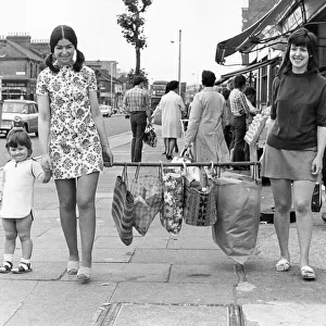 Shopping with broomstick, Diana Kent, her daughter Samantha