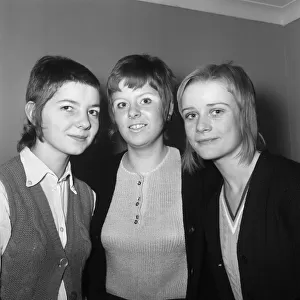 February Photographic Print Collection: 27 Feb 1970