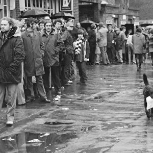 Spurs fans queue for tickets to the Cup Final replay against Manchester City