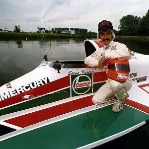 Steve Kerton the formula one power boat racer