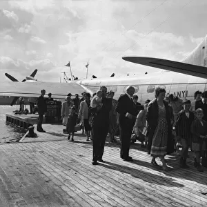 Suez Crisis 1956 British civillians evacuated from Egypt arrive at Southampton by
