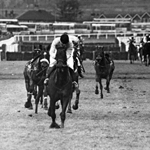 Last Suspect, ridden by Jockey Hywel Davies wins the 1985 Grand National at Aintree