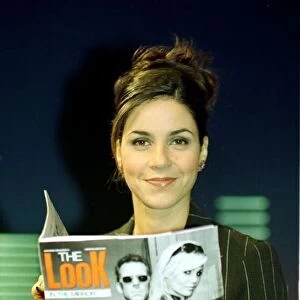 Tv Presenter Julia Bradbury November 1997 With her copy of the Mirrors Look magazine