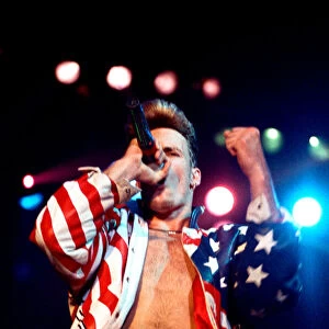 Vanilla Ice performing in the UK during his "To the Extreme"world tour
