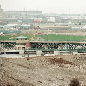 Views, The Tees Barrage, 31st March 1995. Feature, Graystone White & Sparrow