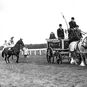 The Whitbread coach, followed by Charlie Potheen, who went on to win the Whitbread Gold