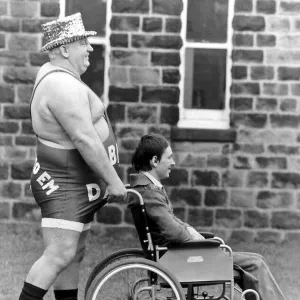 Wrestler Shirley Crabtree alias Big Daddy in the Wrestling ring