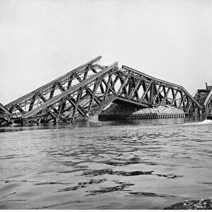 WW2 - March 1945 Wesel Bridge after an Allied bombing raid